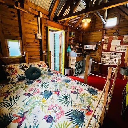La Cabane D'Annesy Sainte-Suzanne ภายนอก รูปภาพ
